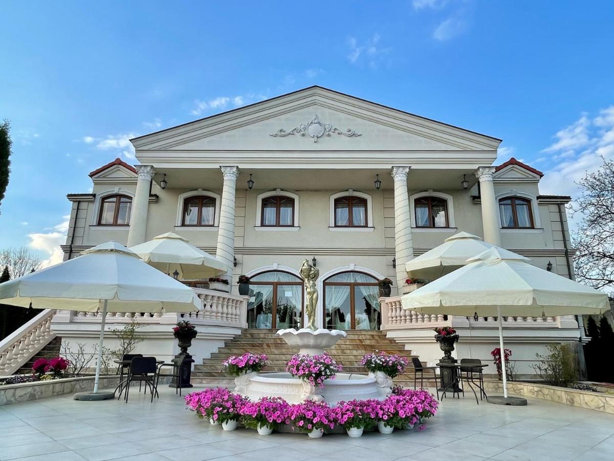 Hotel Palac Akropol Lublin Exterior foto